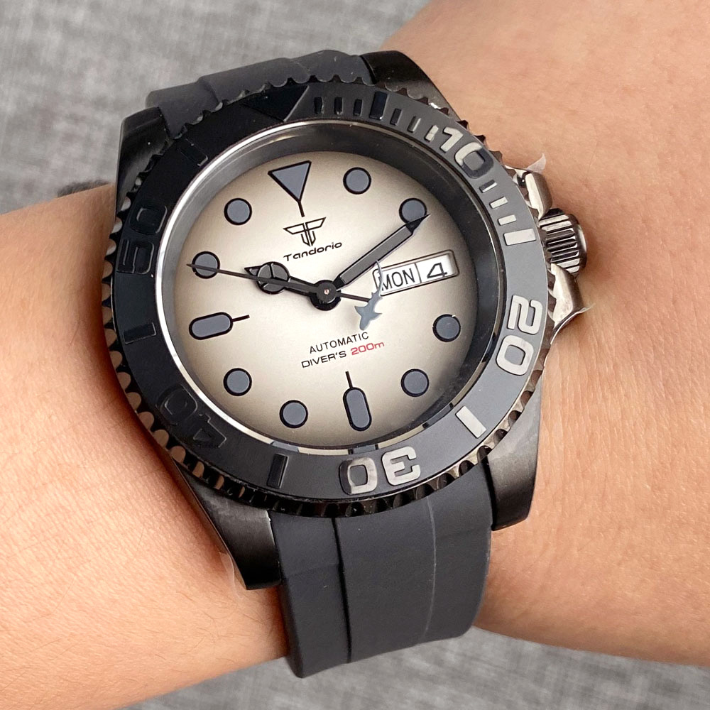 Tandorio 200M Waterdicht Nh36a - Rubber Strap Diver recensie en prijs