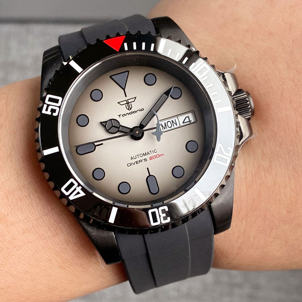 Tandorio 200M Waterdicht Nh36a - Rubber Strap Diver recensie en prijs